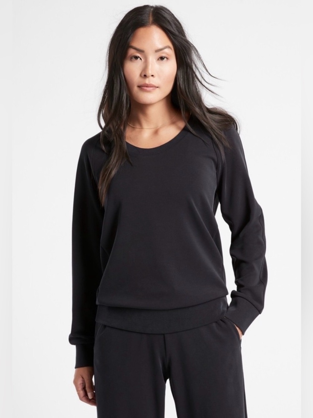 Athleta Seasoft Scoop Neck Sweatshirt Large Black